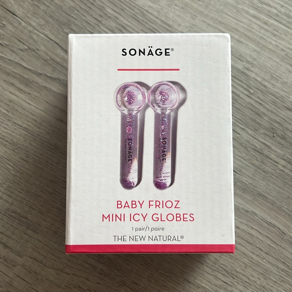 ⭐️ Mini Ice Globes Facial Massager